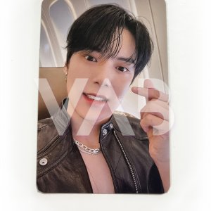 Monsta X – ONE OF A KIND Minhyuk [MMT Exclusive] Pre-Order Benefit