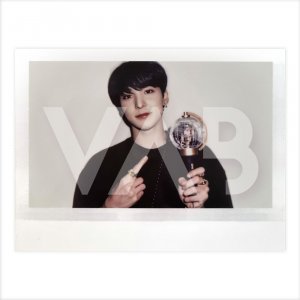 ATEEZ The Fellowship The Beginning Of The End polaroid Yunho